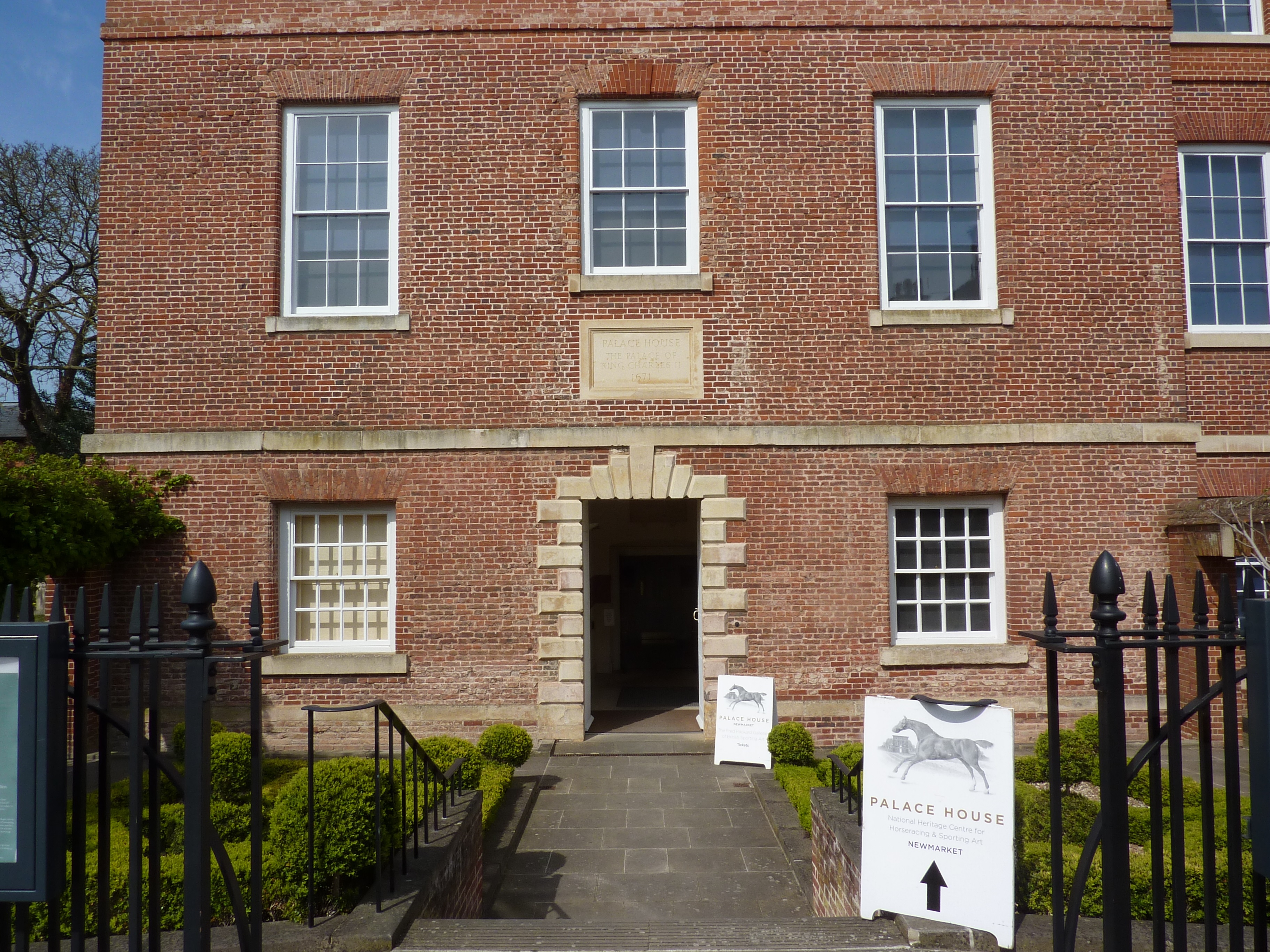 Palace House Stables, Newmarket